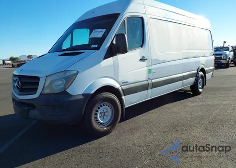 2015 Mercedes-Benz Sprinter 2500 High Roof from USA, damaged, VIN WD3PE8DB1FP123293